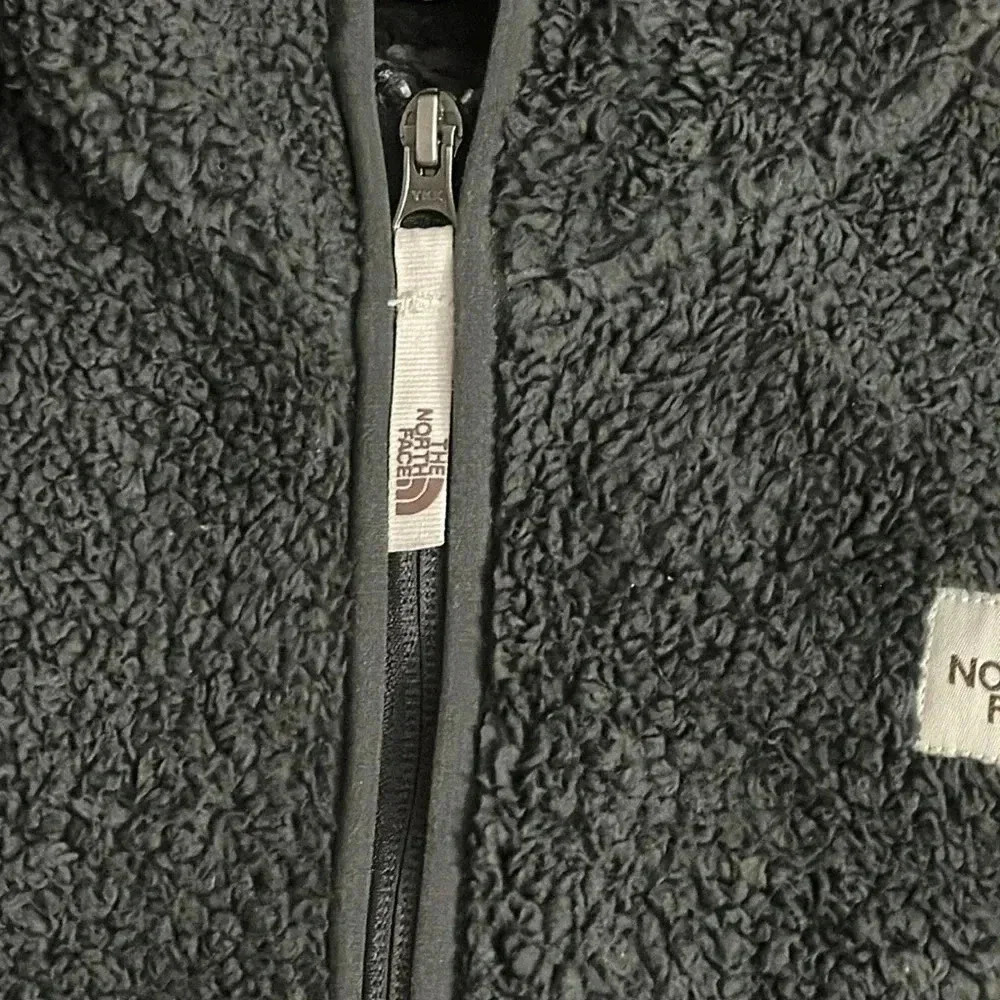 The North Face Boy’s Full Zip Fleece Jacket - Picture 4 of 5